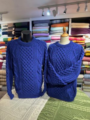 HANDKNIT ARAN SWEATER (HKS10) MEDIUM