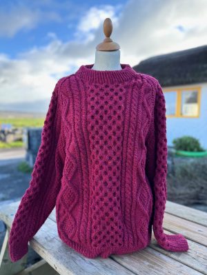 HANDKNIT ARAN SWEATER (HKS40) Large