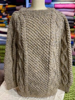 HANDKNIT ARAN SWEATER (HKS50) LARGE