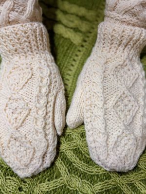 HAND KNIT ARAN MITTENS (HKAM)