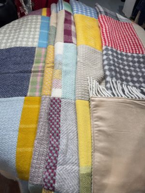 PATCH TWEED THROW (PTT)