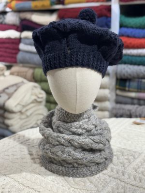 TRADITIONAL ARAN HAND KNIT HAT (TAH01)